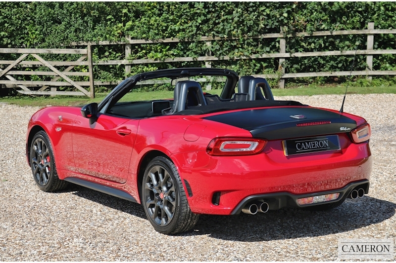 Abarth Spider Abarth 124 Spider 1.4 Turbo Multiair 170hp Automat Convertible 1.4 Automatic Petrol