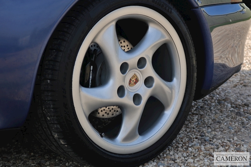 Porsche 911 993 Carrera S Coupe 3.6 Tiptronic