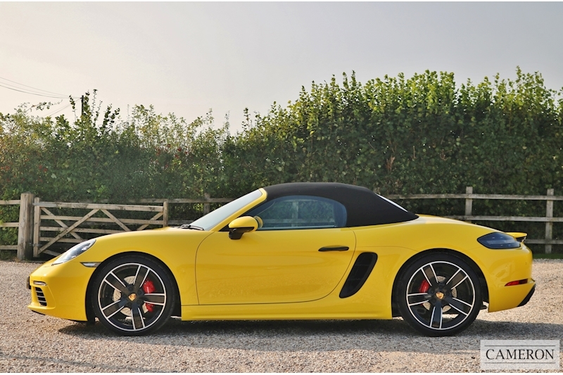 Porsche 718 Boxster 2.5 S 2.5 2dr Convertible PDK Petrol