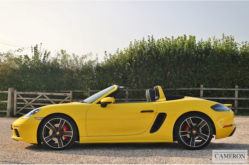 Porsche 718 Boxster 2.5 S 2.5 2dr Convertible PDK Petrol