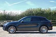 Porsche Macan GTS SUV 3.0 PDK Petrol
