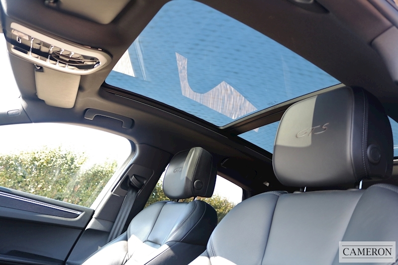 Porsche Macan GTS SUV 3.0 PDK Petrol