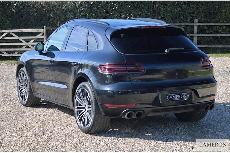 Porsche Macan GTS SUV 3.0 PDK Petrol