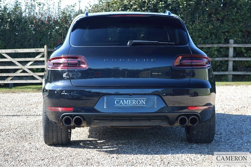 Porsche Macan GTS SUV 3.0 PDK Petrol