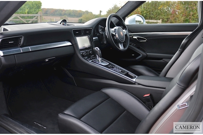 Porsche 911 991 Carrera 4 S PDK Coupe