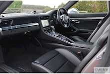 Porsche 911 991 Carrera 4 S PDK Coupe