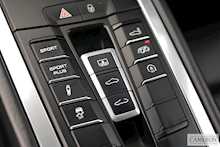 Porsche 911 991 Carrera 4 S PDK Coupe