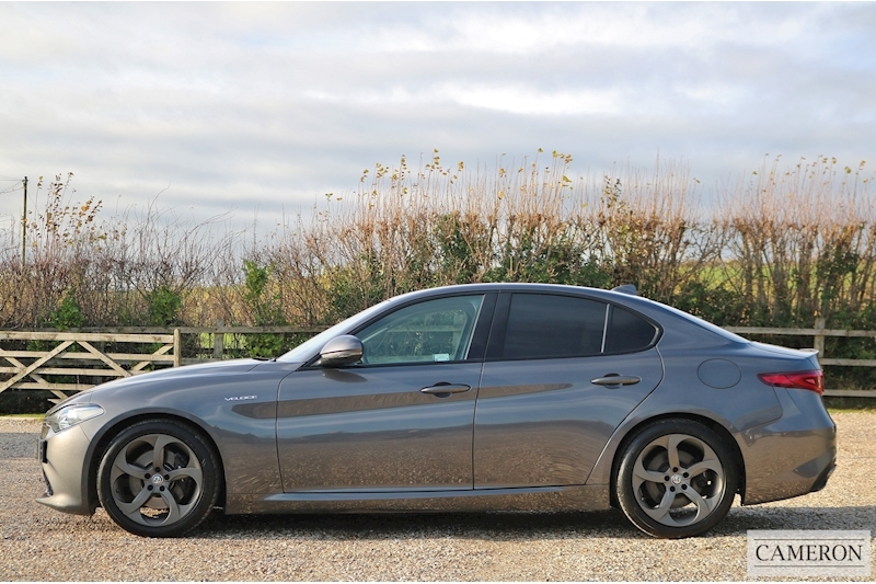 Alfa Romeo Alfa Giulia 2.0 Turbo 280hp Veloce 2.0 4dr Saloon Automatic Petrol