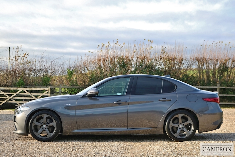 Alfa Romeo Alfa Giulia 2.0 Turbo 280hp Veloce 2.0 4dr Saloon Automatic Petrol