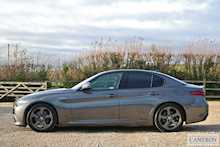 Alfa Romeo Alfa Giulia 2.0 Turbo 280hp Veloce 2.0 4dr Saloon Automatic Petrol