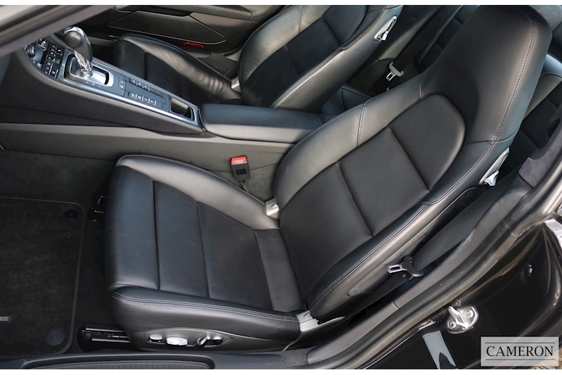 Porsche 911 991 Carrera 2 PDK Coupe 3.4 2dr Coupe PDK Petrol