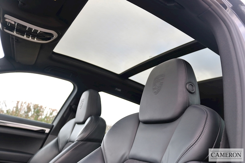Porsche Cayenne Platinum Edition SUV 3.0 Tiptronic Diesel