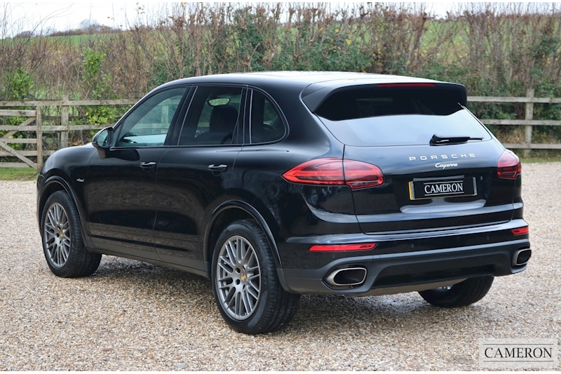 Porsche Cayenne Platinum Edition SUV 3.0 Tiptronic Diesel