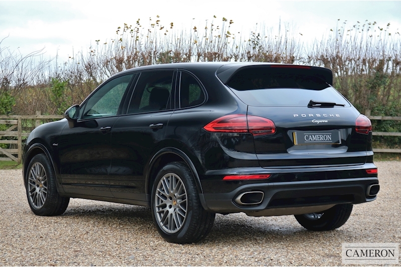 Porsche Cayenne Platinum Edition SUV 3.0 Tiptronic Diesel