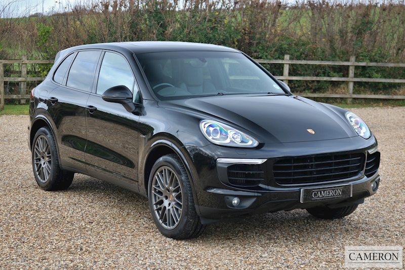 Porsche Cayenne Platinum Edition SUV 3.0 Tiptronic Diesel