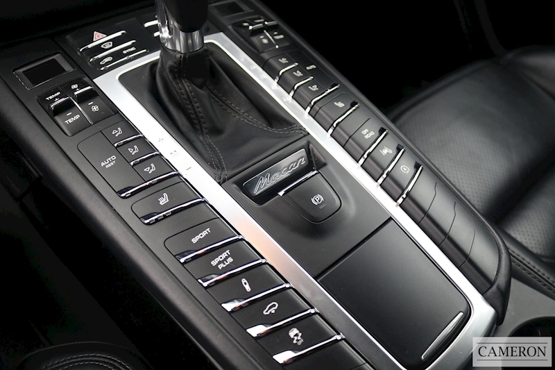 Porsche 3.6T Turbo SUV 5dr Petrol PDK 4WD (s/s) (400 ps)