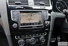 Volkswagen 2.0 TSI BlueMotion Tech R Hatchback 5dr Petrol DSG 4MOTION (159 g/km, 296 bhp)