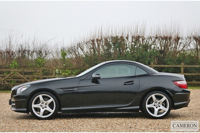 Mercedes-Benz 1.8 SLK250 BlueEFFICIENCY AMG Sport Convertible 2dr Petrol 7G-Tronic Plus (s/s) (153 g/km, 204 bhp)