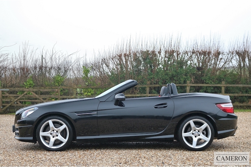 Mercedes-Benz 1.8 SLK250 BlueEFFICIENCY AMG Sport Convertible 2dr Petrol 7G-Tronic Plus (s/s) (153 g/km, 204 bhp)