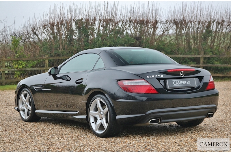 Mercedes-Benz 1.8 SLK250 BlueEFFICIENCY AMG Sport Convertible 2dr Petrol 7G-Tronic Plus (s/s) (153 g/km, 204 bhp)