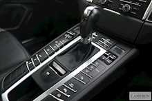 Porsche 3.0 V6 S SUV 5dr Petrol PDK 4WD (s/s) (340 ps)