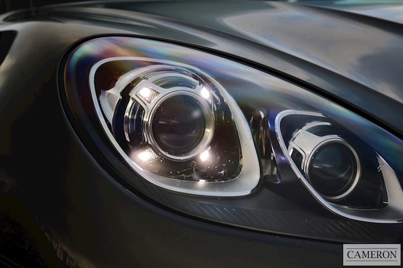 Porsche 3.0 V6 S SUV 5dr Petrol PDK 4WD (s/s) (340 ps)