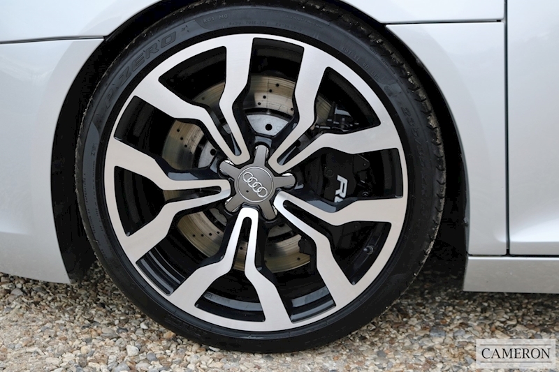 Audi R8 4.2 V8 Quattro 4.2 2dr Coupe Manual Petrol