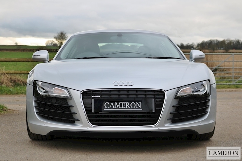 Audi R8 4.2 V8 Quattro 4.2 2dr Coupe Manual Petrol