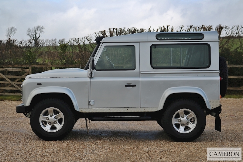 Land Rover Defender 90 XS 2.4 TDCi Station Wagon 3dr