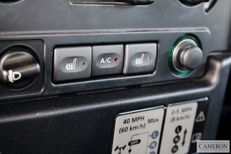 Land Rover Defender 90 XS 2.4 TDCi Station Wagon 3dr