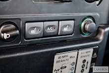 Land Rover Defender 90 XS 2.4 TDCi Station Wagon 3dr