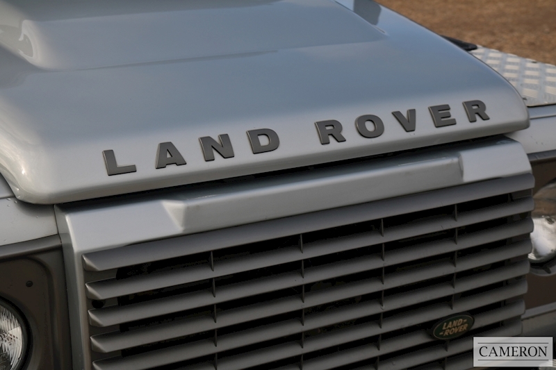 Land Rover Defender 90 XS 2.4 TDCi Station Wagon 3dr