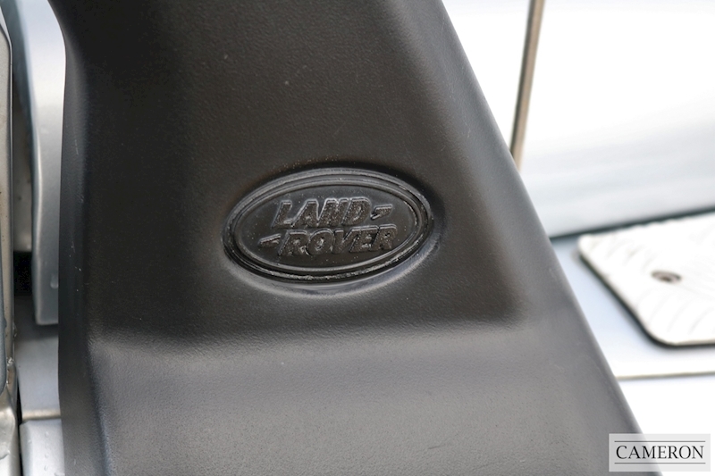 Land Rover Defender 90 XS 2.4 TDCi Station Wagon 3dr