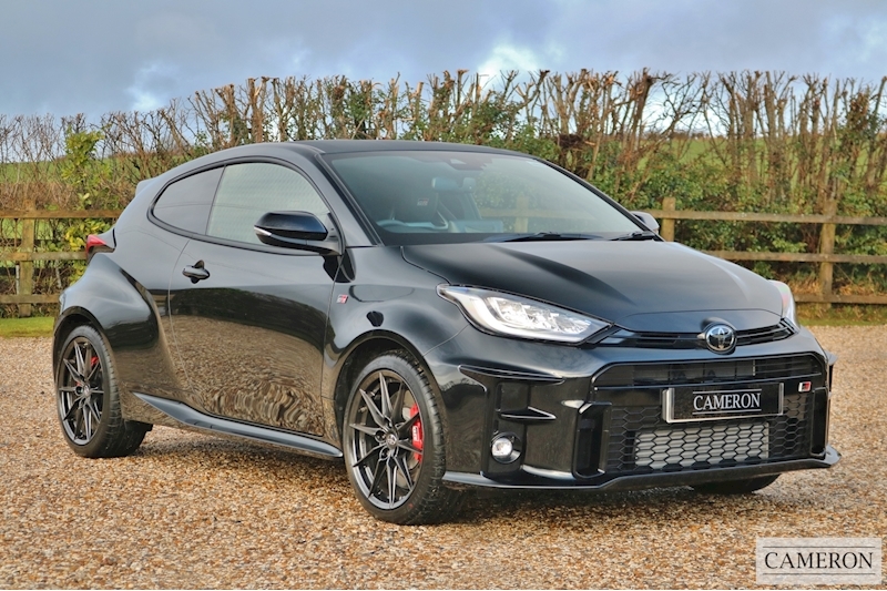 Toyota Yaris Gr-Y Circuit 1.6 Hatchback Manual Petrol