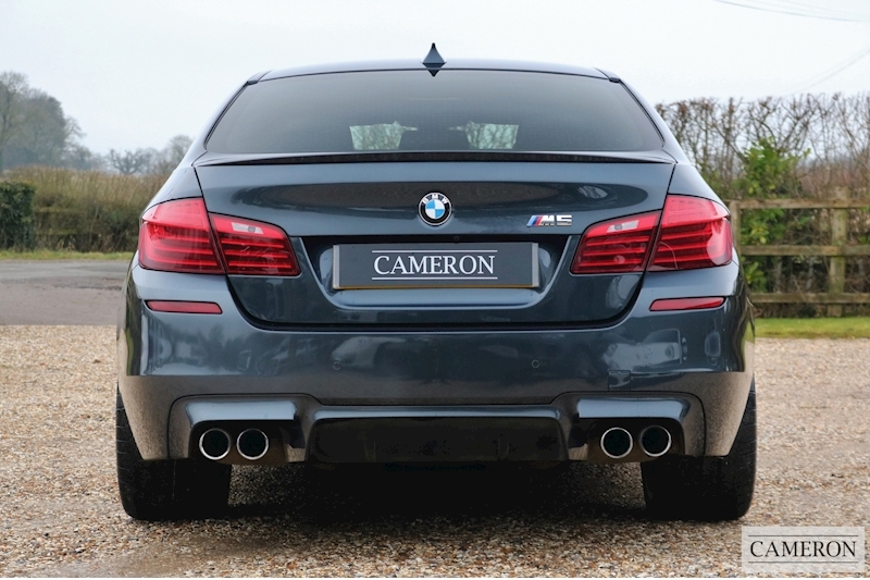 BMW 4.4 V8 Saloon 4dr Petrol M DCT (231 g/km, 560 bhp)