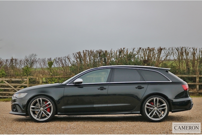 Audi 4.0 TFSI V8 Avant 5dr Petrol Tiptronic quattro (s/s) (560 ps)