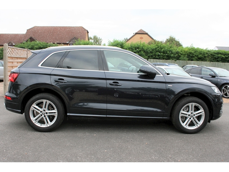 Audi 2.0 TDI 40 S line SUV 5dr Diesel S Tronic quattro Euro 6 (s/s) (190 ps)