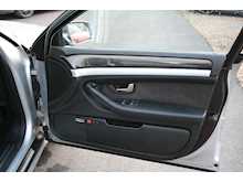 Audi A8 S8 Quattro 5.2 Fsi V10