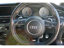 Audi S5 3.0 TFSI V6 Coupe Black Edition