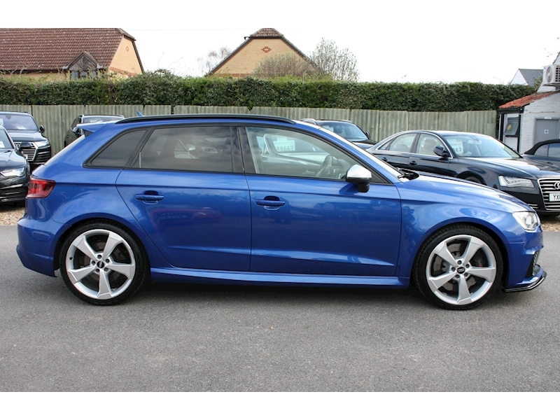 Audi 2.5 TFSI Sportback 5dr Petrol S Tronic quattro Euro 6 (s/s) (367 ps)
