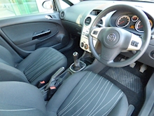 Vauxhall Corsa 2007 Club Ac 16V - Thumb 6