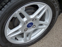 Ford Fiesta 2013 Zetec - Thumb 14