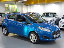 Ford Fiesta 2013 Zetec - Thumb 4