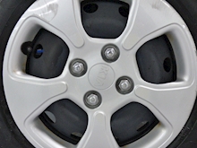 Kia Picanto 2013 1 - Thumb 13