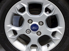 Ford Fiesta 2011 Zetec - Thumb 10