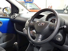 Toyota Aygo 2010 Vvt-I Blue - Thumb 14