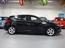 Ford Focus 2011 Zetec - Thumb 14