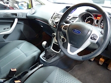 Ford Fiesta 2010 Titanium - Thumb 9
