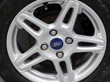 Ford Fiesta 2013 Zetec - Thumb 12