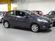 Ford Fiesta 2010 Zetec - Thumb 4